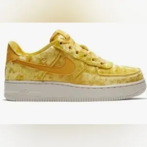 🐢 NIKE AIR FORCE 1 LV8 MINERAL GOLD LIMITED EDITION VELVET SNEAKERS
