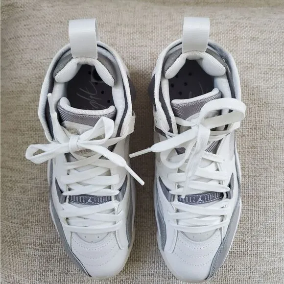 ✨ NIKE ✨ NEW - Women's Jumpman Two Trey Basketball Sneaker - [Size 5, Gray]