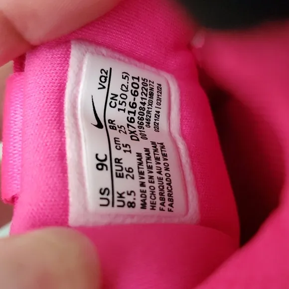 🆕️ NIKE Pink Star Runner 4 Athletic Tennis Shoes KIDS SIZE: 9C