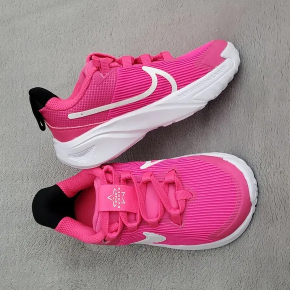 🆕️ NIKE Pink Star Runner 4 Athletic Tennis Shoes KIDS SIZE: 9C