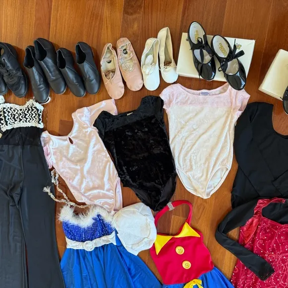 12 Girls Dance Outfits Tap Shoes Leotard Costume Ballet Gymnastics Hip Hop Jazz