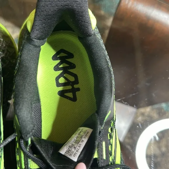 Adidas 4DFWD Pulse Shoes in neon green and black Size 7 men 8.5 women