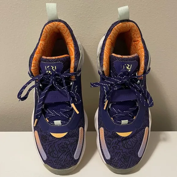 Adidas Basketball Shoes - D.O.N. Issue #3 Donovan Mitchell Utah Jazz - Size 9