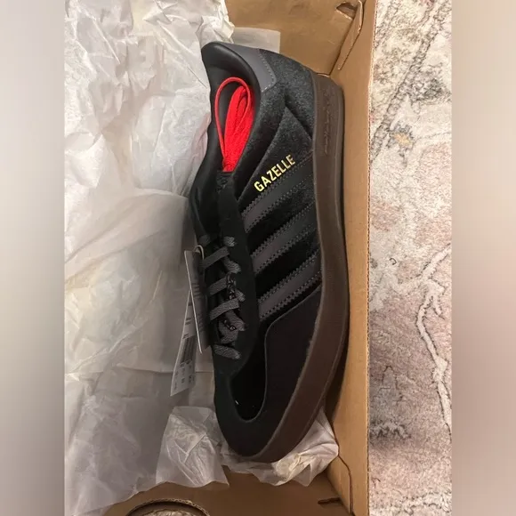 Adidas Gazelle Indoor Sneakers in Black/Grey/Carbon Velvet