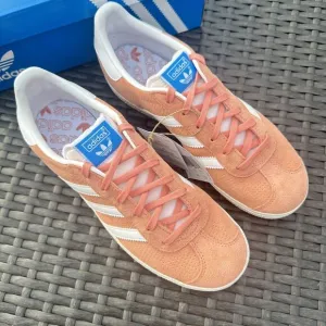 Adidas Gazelle Wonder Clay Kid's Athletic Shoes IG1699