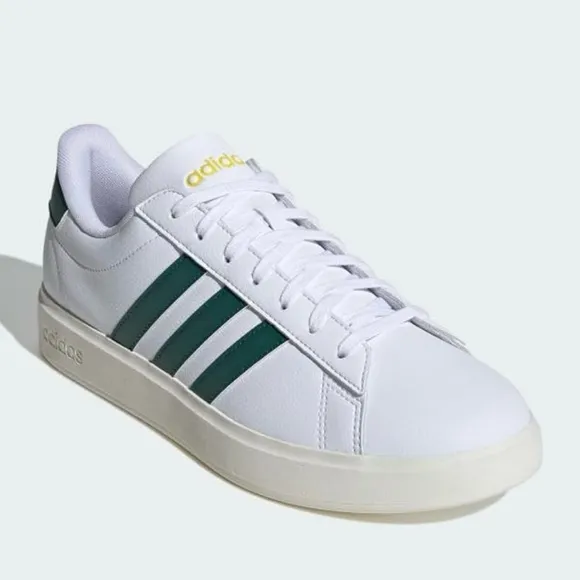 Adidas Grand Court 2.0 NWT white &amp; green men’s 12 shoes