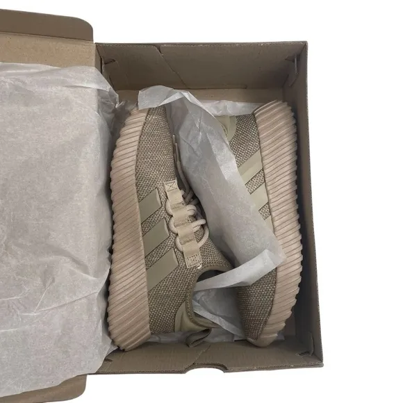 Adidas Men’s 7.5 Women’s 8.5 Clay Brown Shoes NIB