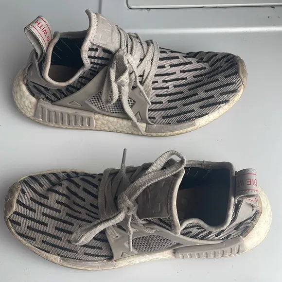 Adidas NMD XR1 Zebra Running shoes the brand with a three stripes size 8 1/2 8.5