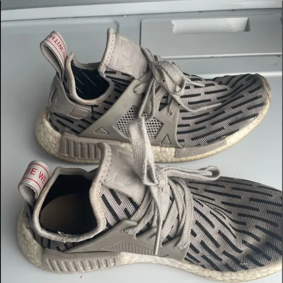 Adidas NMD XR1 Zebra Running shoes the brand with a three stripes size 8 1/2 8.5