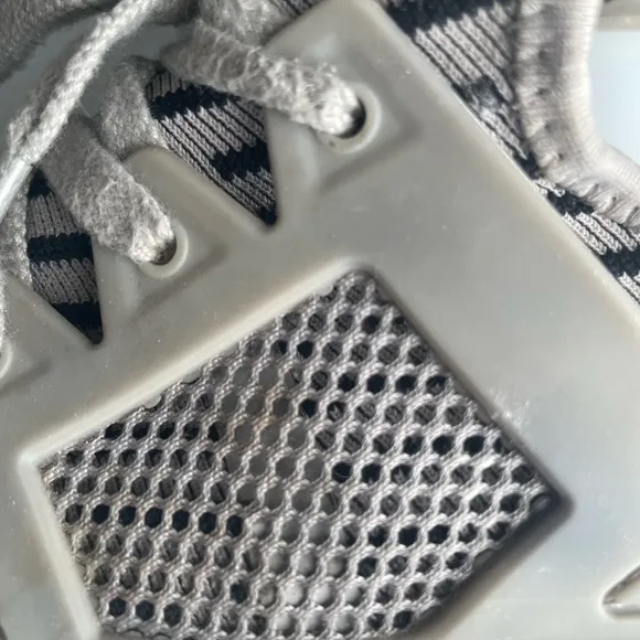 Adidas NMD XR1 Zebra Running shoes the brand with a three stripes size 8 1/2 8.5