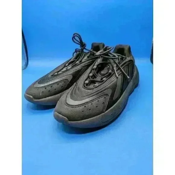 Adidas Onelia Adiprene Mens Size US 6.5 - All Black Sneaker Shoes