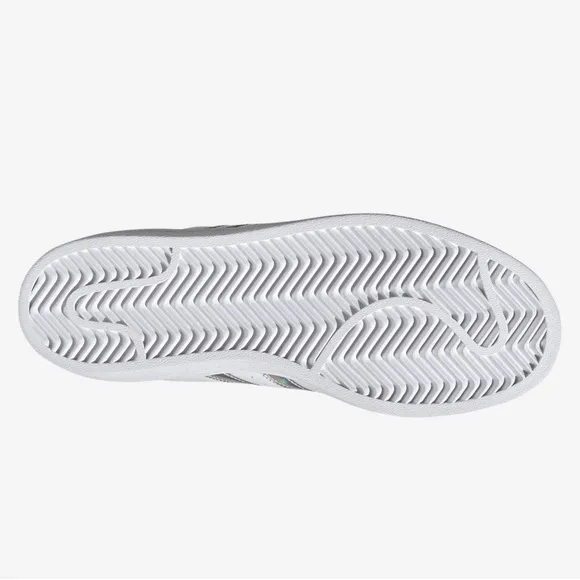 adidas Originals SuperstarGirls' Grade School/Performance Basketball Shoes