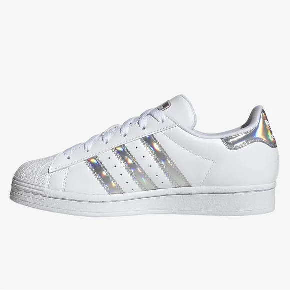 adidas Originals SuperstarGirls' Grade School/Performance Basketball Shoes
