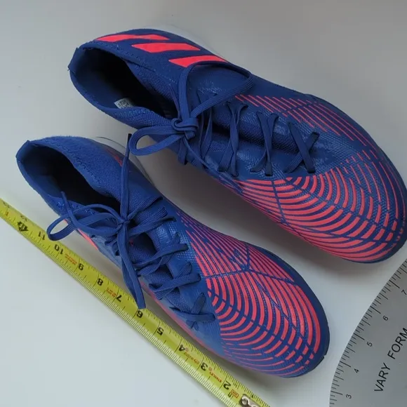 Adidas Predator men's 9.5 sneakers blue white laces