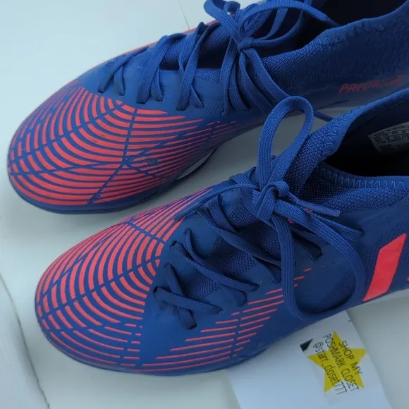 Adidas Predator men's 9.5 sneakers blue white laces