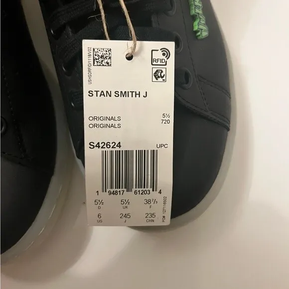 adidas Stan Smith Marvel Hulk Smash Black/Green Kids Size 6 NWT