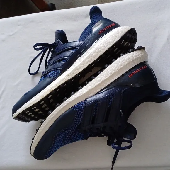 Adidas Ultra Boost Spikeless Golf Shoes Sneakers 11.5