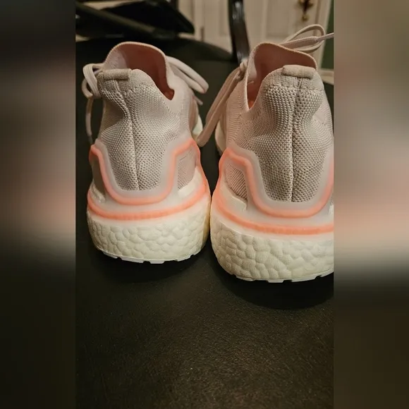 ADIDAS UltraBoost Summer.RDY 'Echo Pink'. Size 8