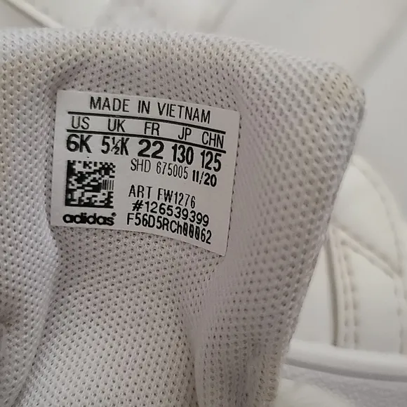 ADIDAS White &amp; Iridescent Grand Court toddler shoes Sneakers Size 6K