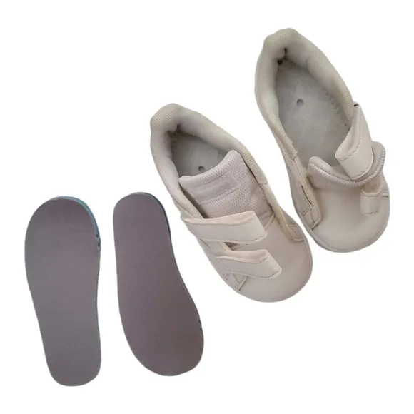 ADIDAS White &amp; Iridescent Grand Court toddler shoes Sneakers Size 6K