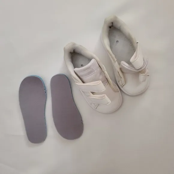 ADIDAS White &amp; Iridescent Grand Court toddler shoes Sneakers Size 6K