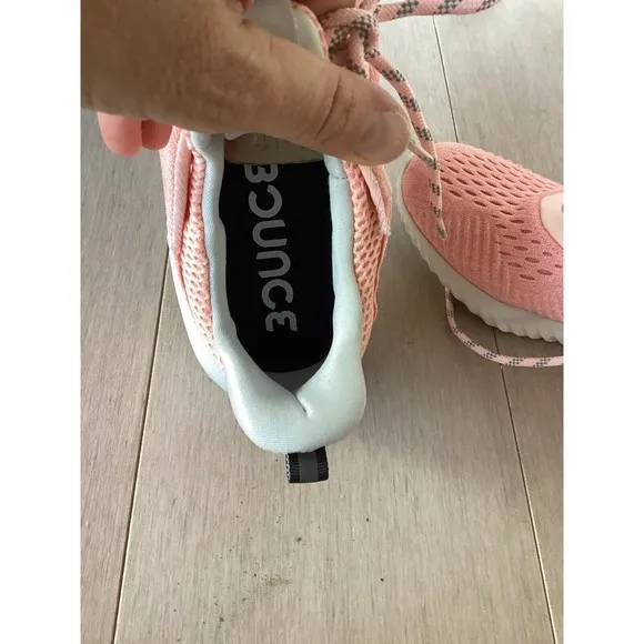 adidas Women Alpha Bounce EM Running Sneakers shoes Ice pink 6.5