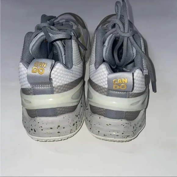 adidas Women's Exhibit A Candace Parker Basketball Shoes Size 9