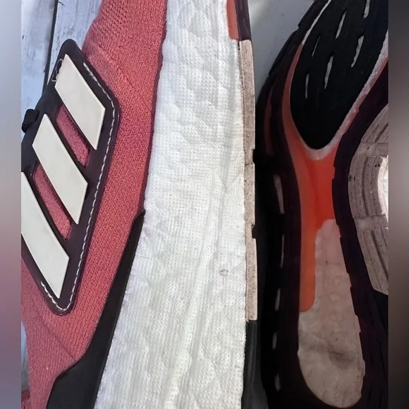 adidas Women’s UltraBoost 22 Wonder Red Bliss Orange Running Shoes GX6670 Size 9