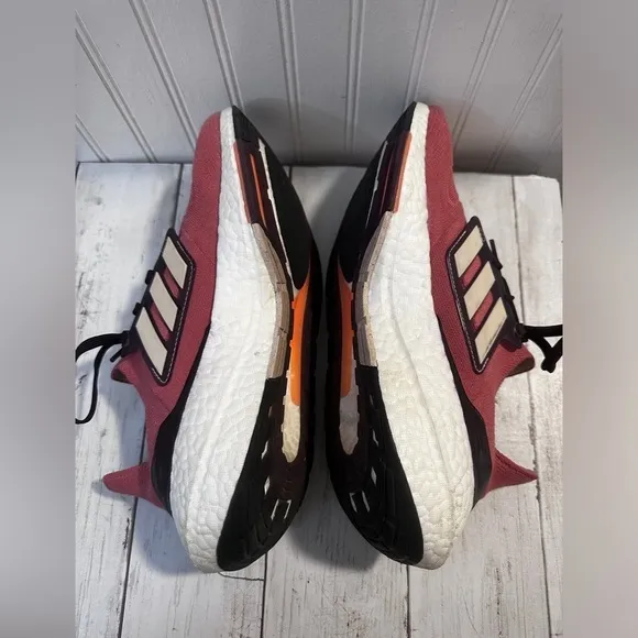 adidas Women’s UltraBoost 22 Wonder Red Bliss Orange Running Shoes GX6670 Size 9