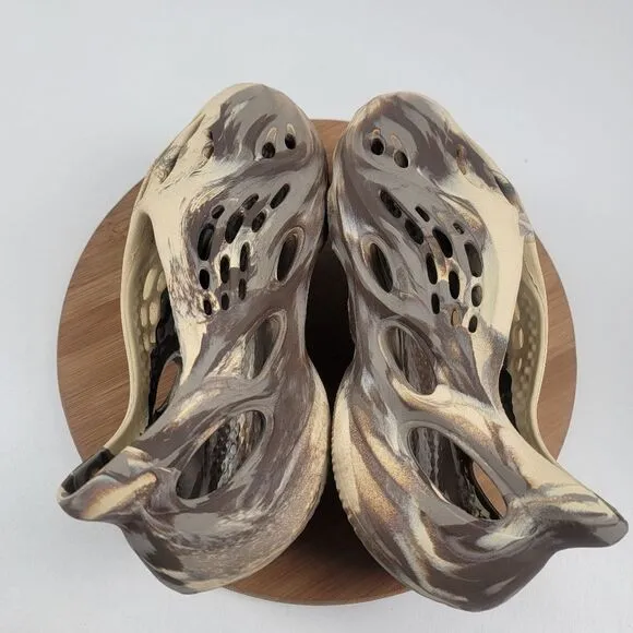 Adidas Yeezy Foam RNNR MX Cream Clay Sneakers Mens Shoe sz 9 Runner slip on