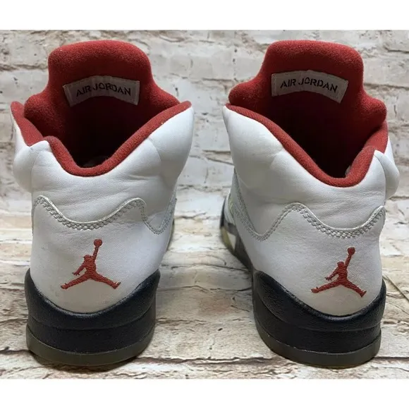 AIR JORDAN BOY'S  5 RETRO (GS)  SHOES  2012 440888 100  FIRE RED WHITE  SIZE 6Y