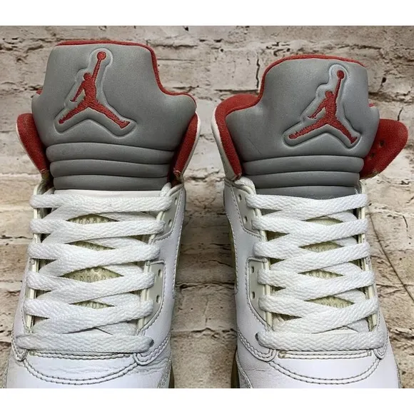 AIR JORDAN BOY'S  5 RETRO (GS)  SHOES  2012 440888 100  FIRE RED WHITE  SIZE 6Y