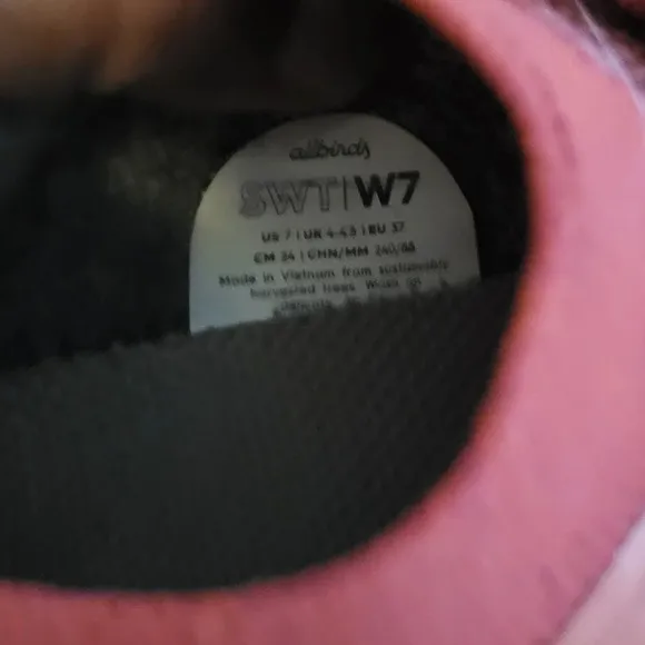 Allbirds Women’s Trail Runners SWT Athletic Sneakers(7)