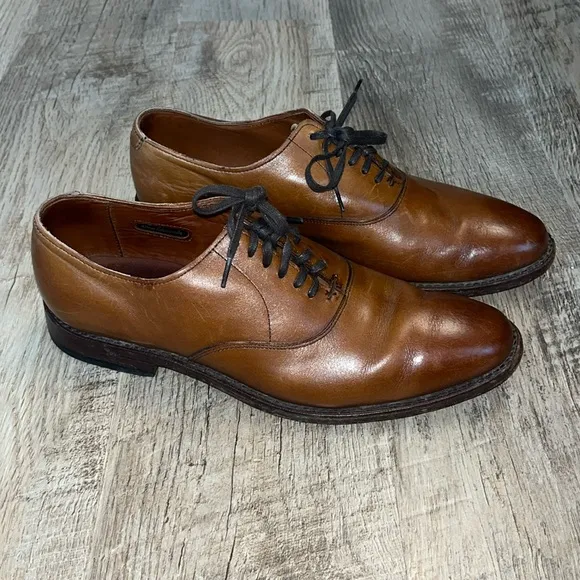 Allen Eamond Carlyle plain toe Oxford Men's 7.5‎ Leather Dress Shoes
