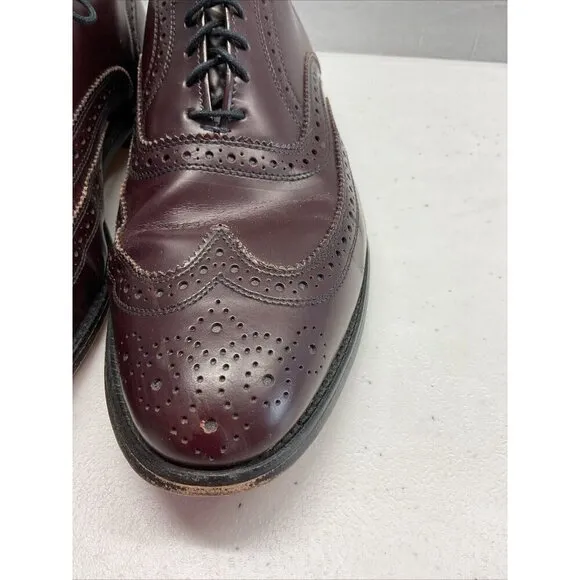 Allen Edmonds Lloyd mens 9 C burgundy leather wingtip dress shoes oxford USA