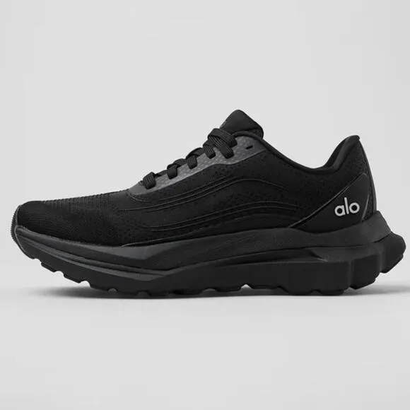 Alo Mesh Low Top Performance Runner Sneakers Black/Black Unisex M 6 / W 7.5