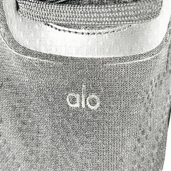 Alo Mesh Low Top Performance Runner Sneakers Black/Black Unisex M 6 / W 7.5