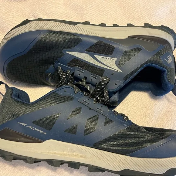 Altra Lone Peak 8 Trail Shoes, 13
