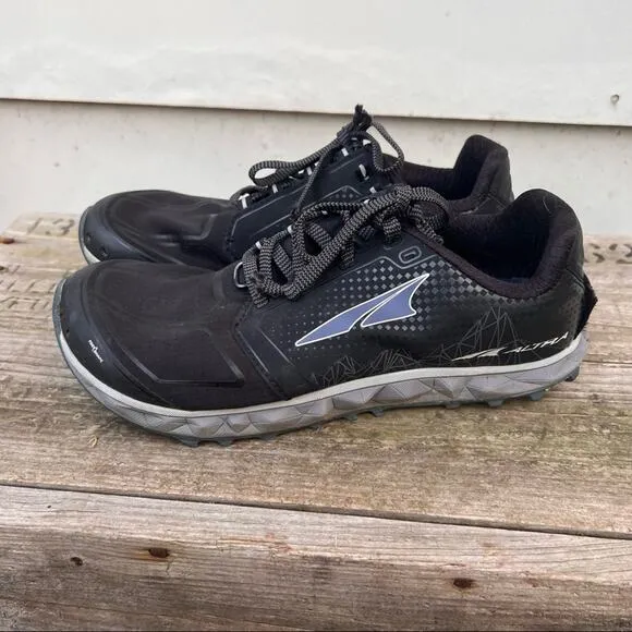 Altra Superior 4 Trail Running zero drop shoes Womens Size 7