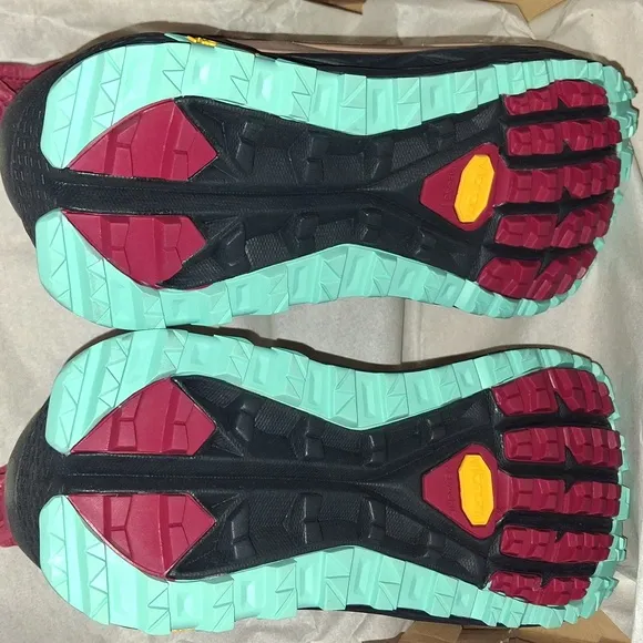 Altra Women's Altra Olympus 5 Trail Running Shoes Color: Brown/Red Size: 7.5