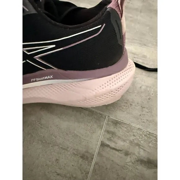 Asics Glideride Max Running Black/Pale Pink Shoes Women’s Size 7