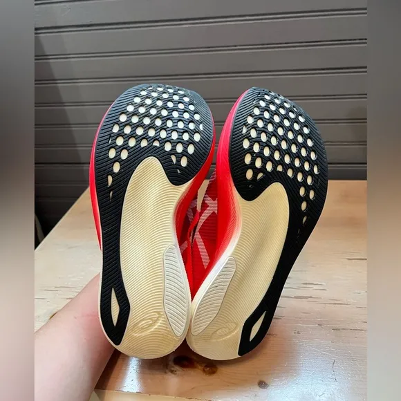 ASICS Running  Shoes METASPEED Edge Ff Turbo women Size 6