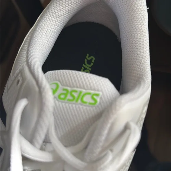 Asics White and Green Athletic Shoes with Modern Design