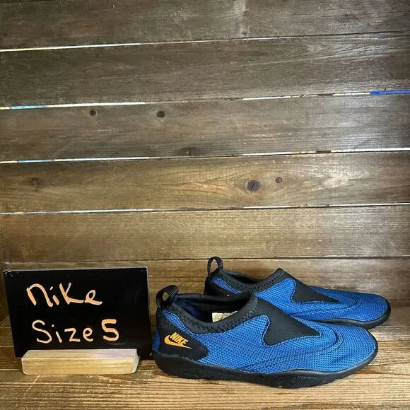 Big Kids Boys‎ Nike Aqua Turf Rare Vintage 1993 Blue Water Sock Shoes Size 5 Y