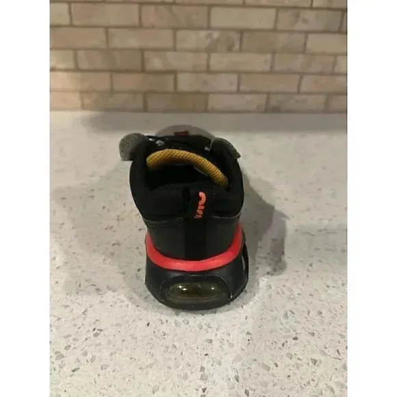 Black/Mystic Red/Cosmic Clay/White Nike air max 9c  b25