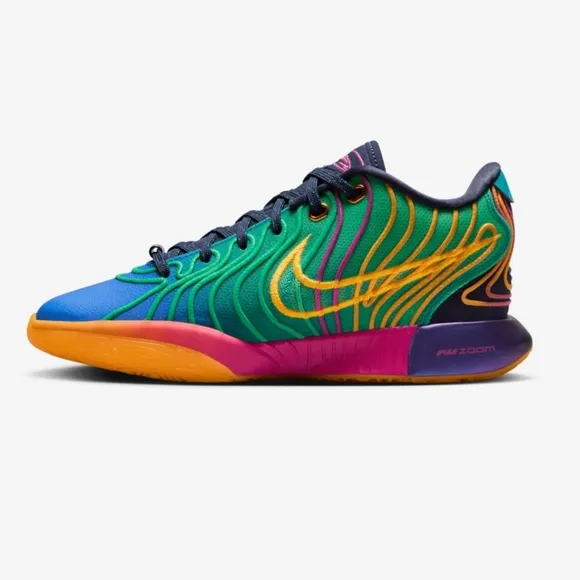Boys Nike LeBron XXI Shoes