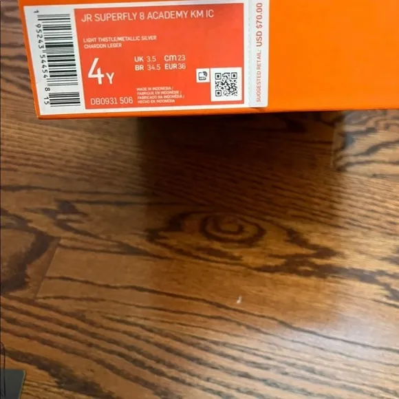 Boys soccer sneakers