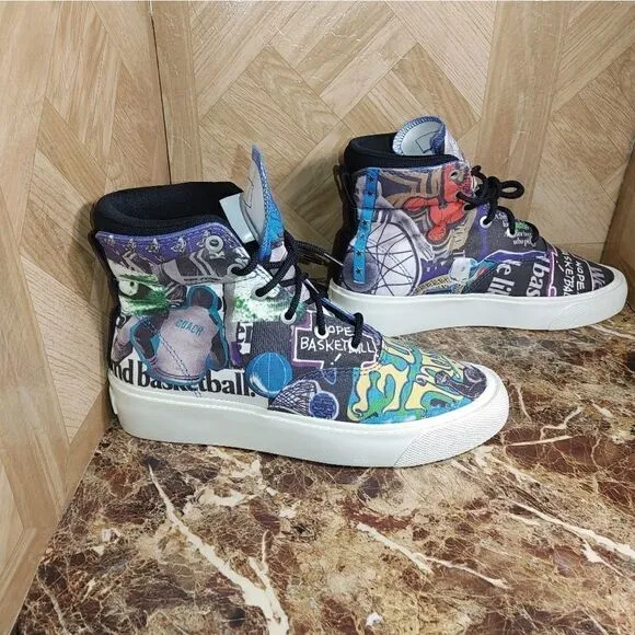 Brand NEW Converse women's Beat the world skid grip shoes sneaker size 7.5