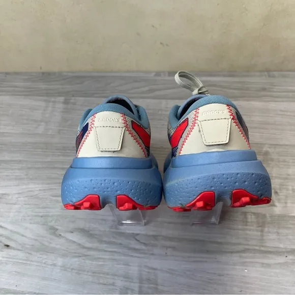Brooks Caldera 6 Trail Running Shoe Sneaker Light Blue Pink Women’s size 9