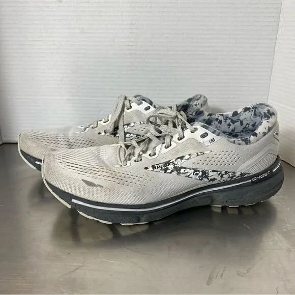 Brooks Ghost 15 Road Running Sneakers Shoes White Ebony Oyster Women’s Sz 10